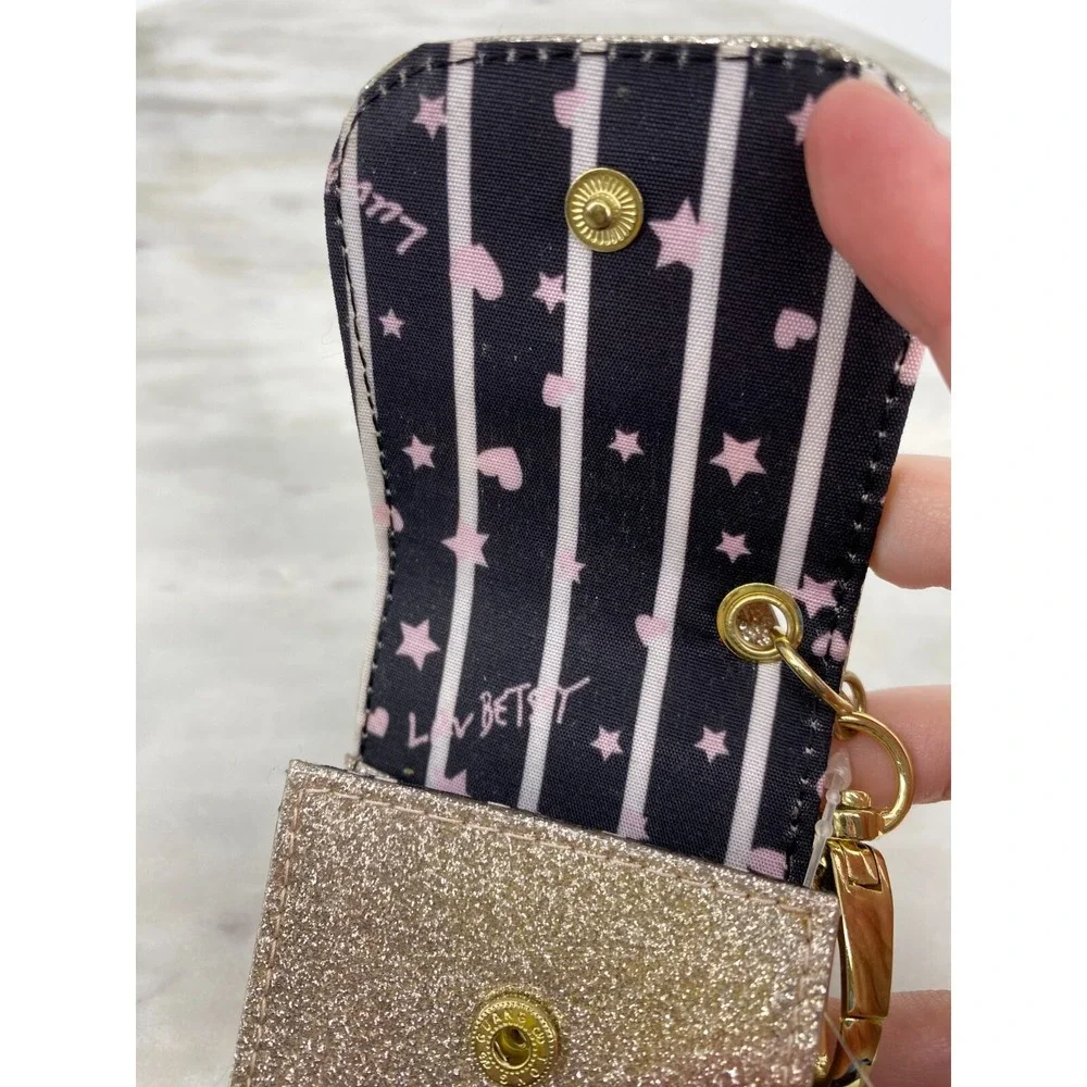 Betsey Johnson luv betsey